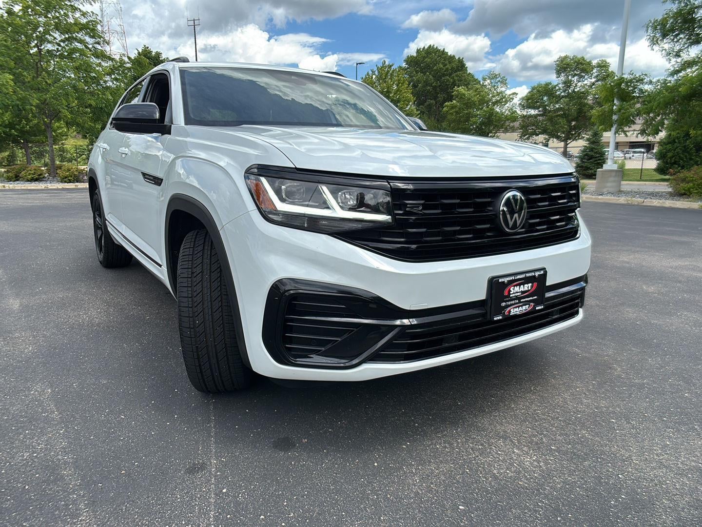 2023 Volkswagen Atlas Cross Sport 3.6L V6 SEL R-Line Black