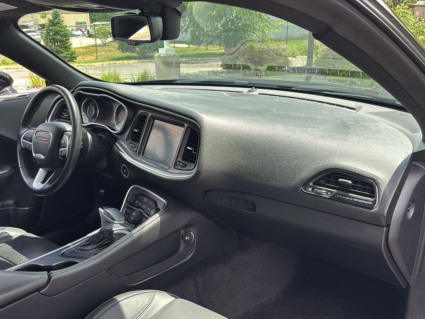 2015 Dodge Challenger SXT Plus