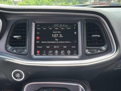 2015 Dodge Challenger SXT Plus