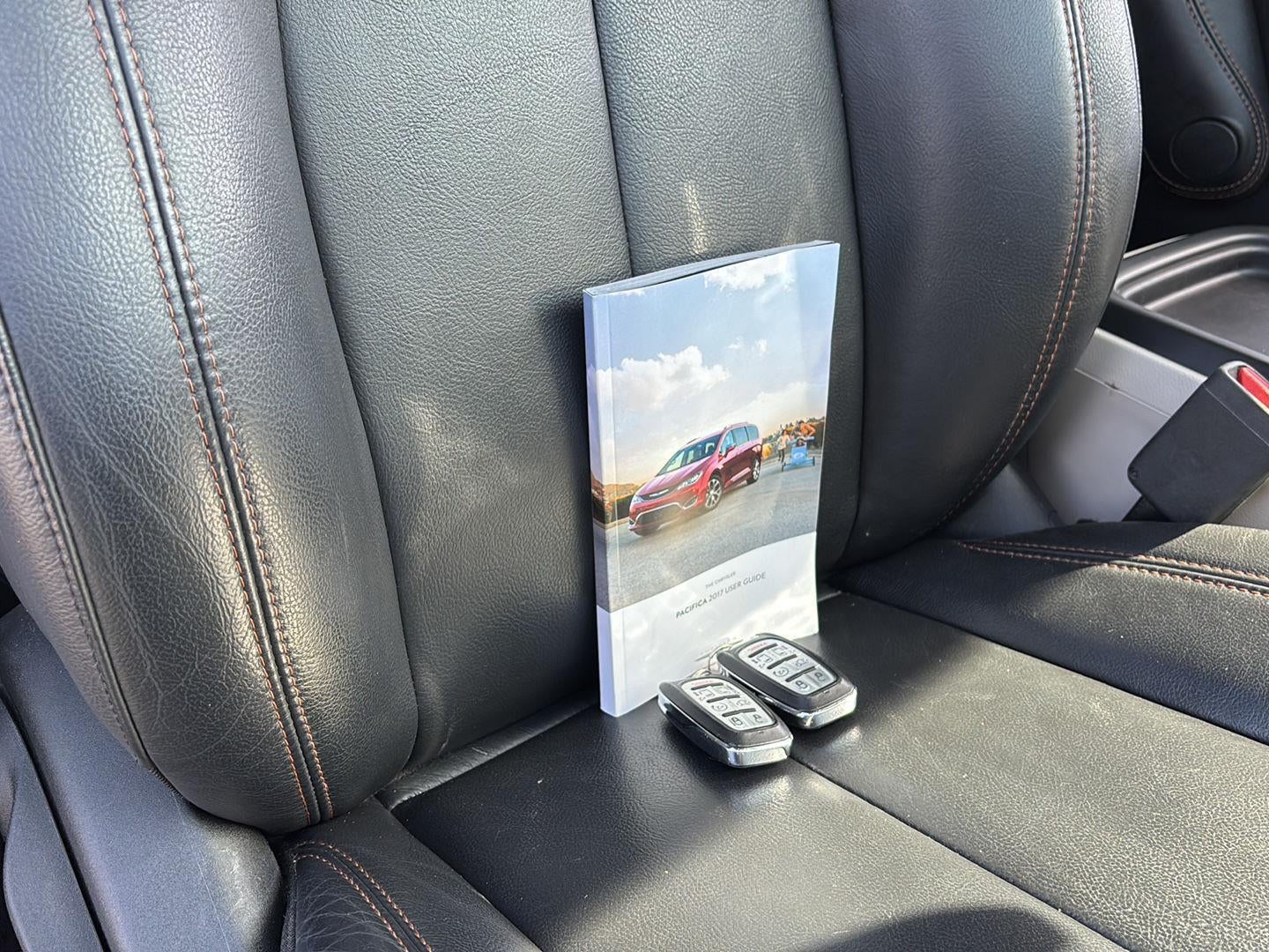 2017 Chrysler Pacifica Touring-L