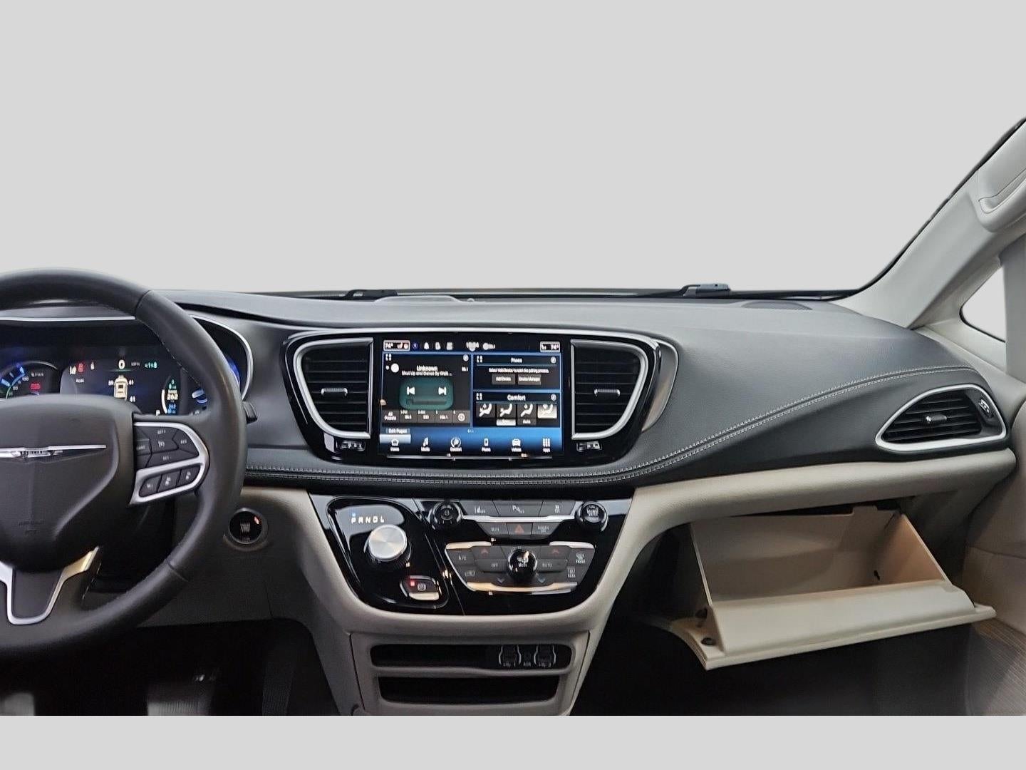 2023 Chrysler Pacifica Hybrid Touring L