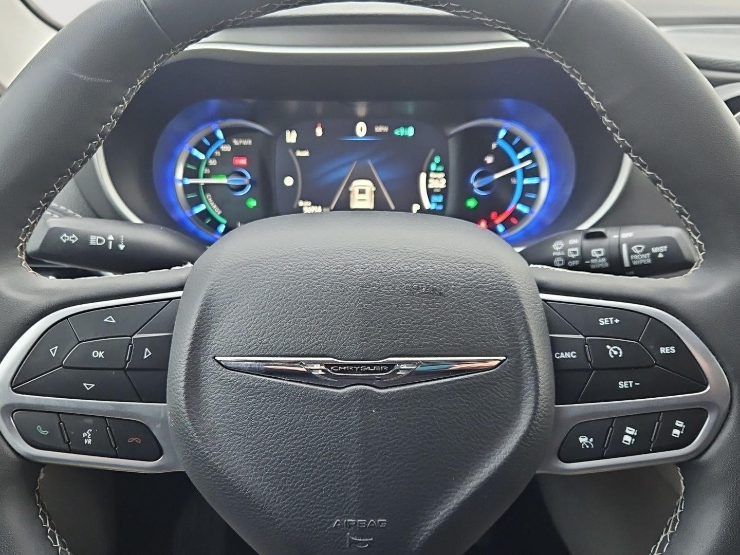 2023 Chrysler Pacifica Hybrid Touring L