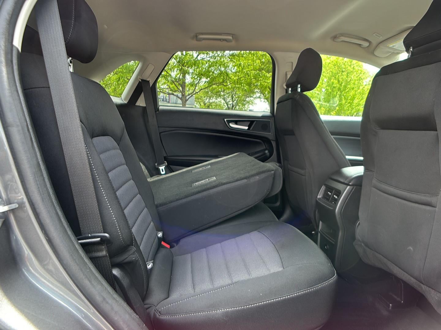 2023 Ford Edge SE