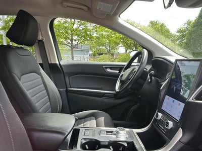 2023 Ford Edge SE