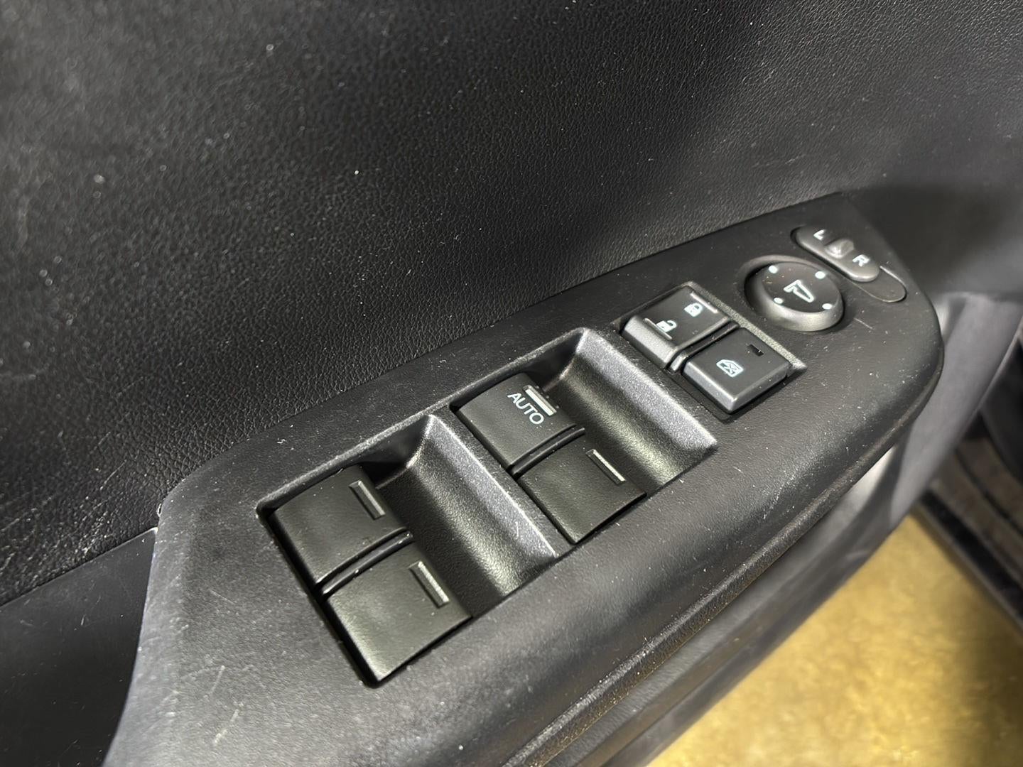 2013 Honda Civic Sdn LX