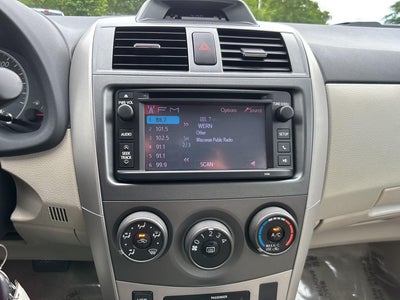 2013 Toyota Corolla LE