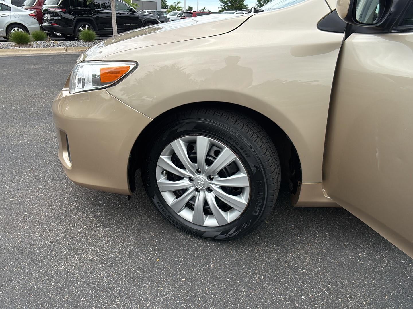 2013 Toyota Corolla LE