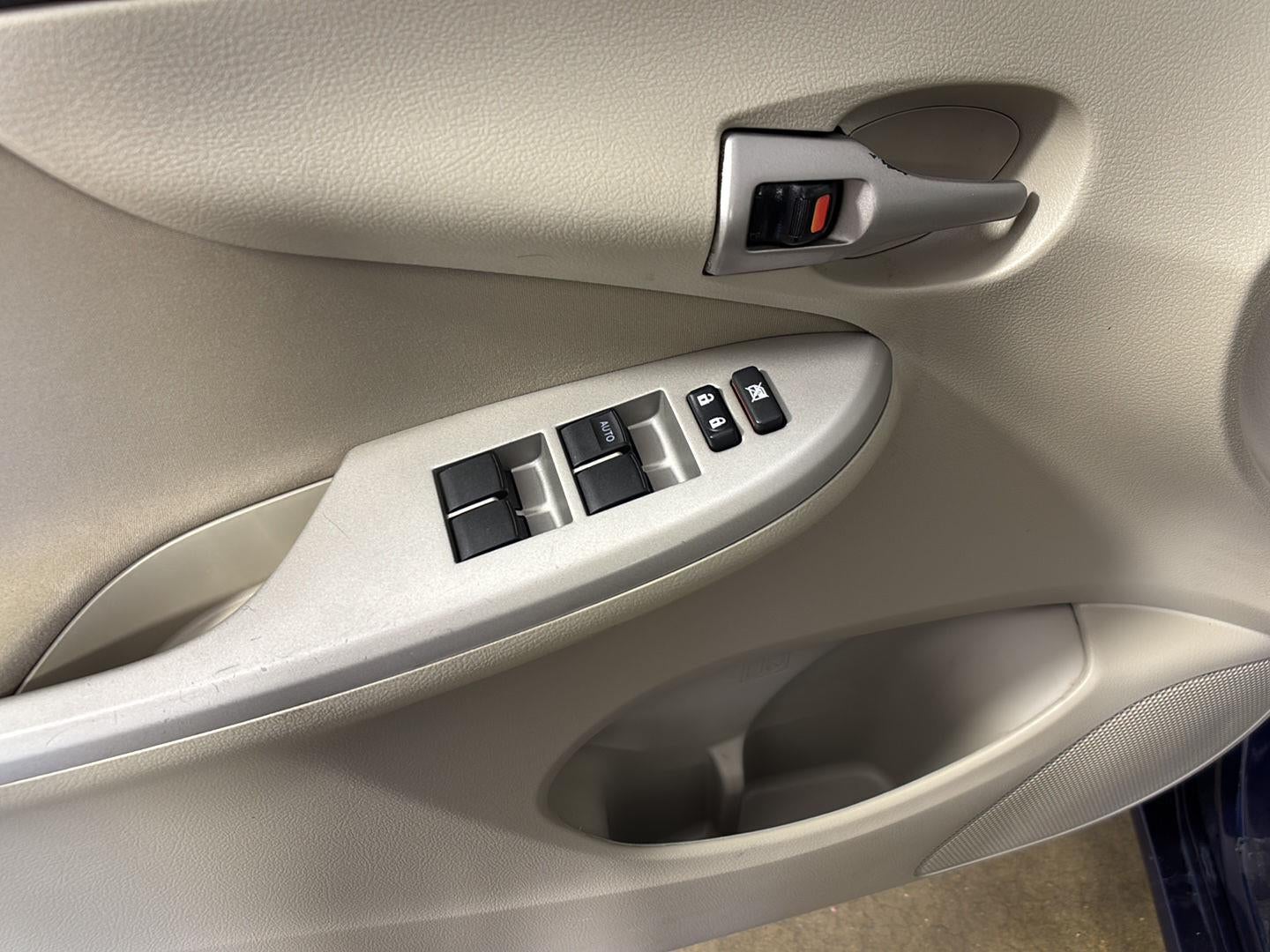 2011 Toyota Corolla L