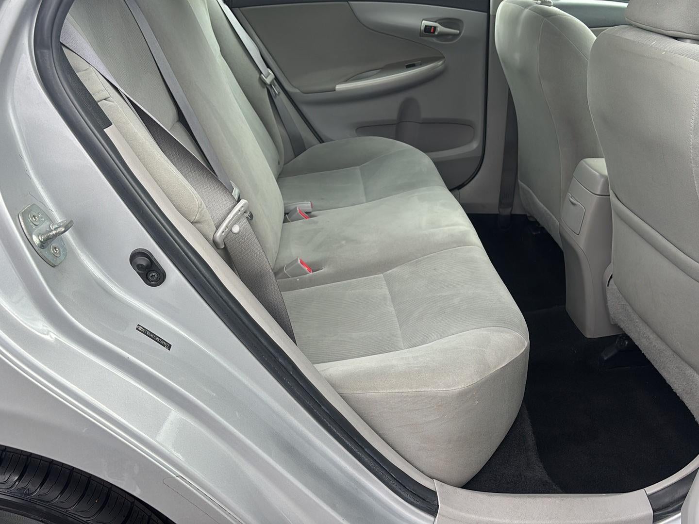 2011 Toyota Corolla LE