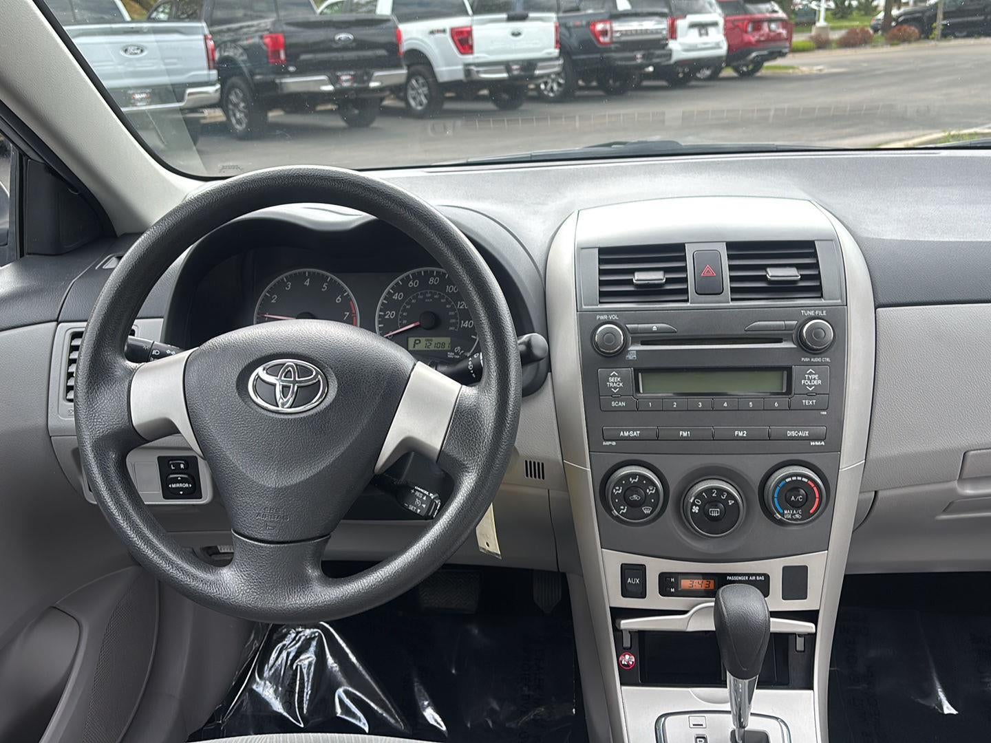 2011 Toyota Corolla LE
