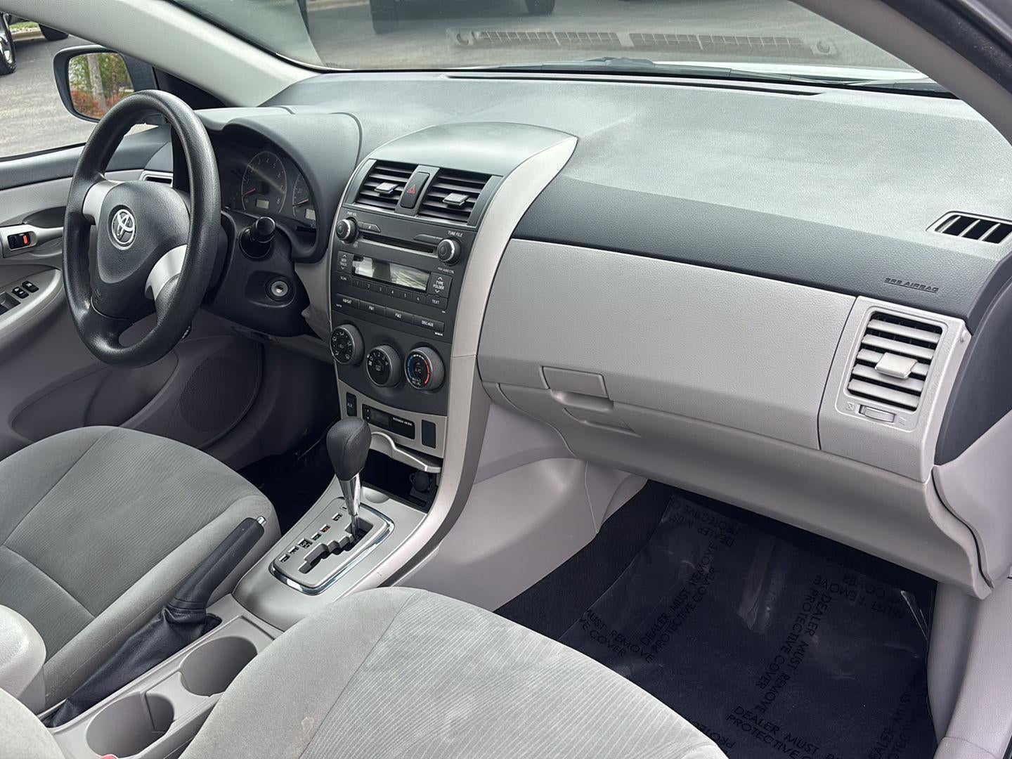 2011 Toyota Corolla LE