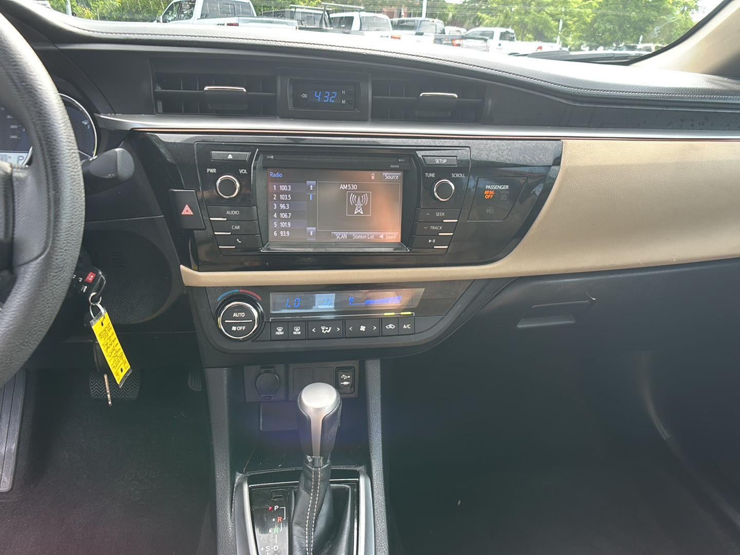 2015 Toyota Corolla LE Plus