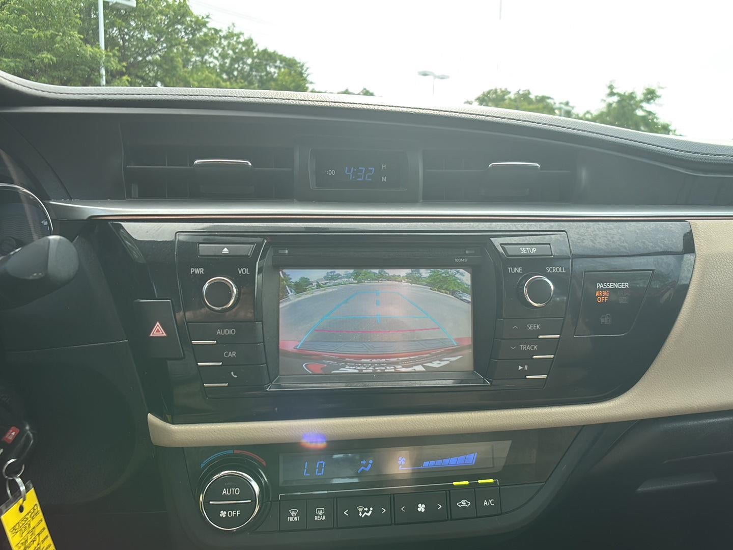 2015 Toyota Corolla LE Plus