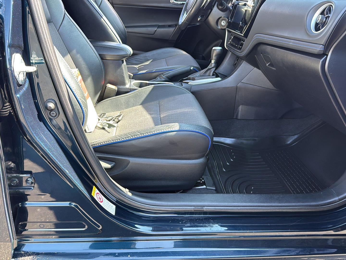 2017 Toyota COROLLA Base