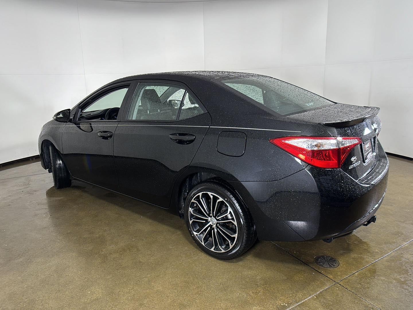 2015 Toyota Corolla S Plus