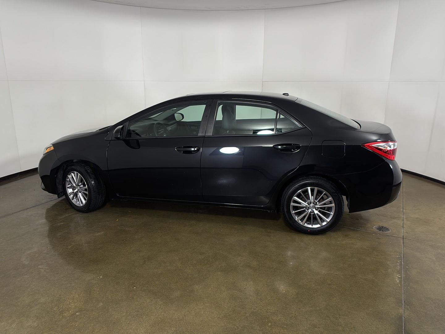 2015 Toyota Corolla LE Premium