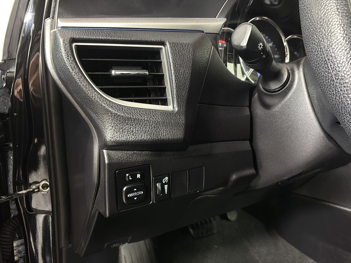 2015 Toyota Corolla LE Premium