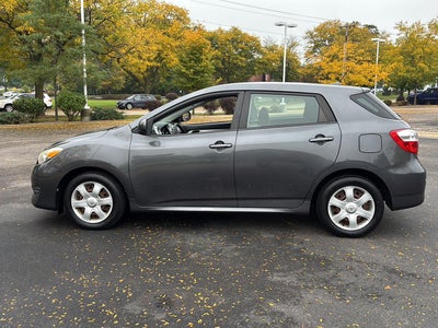 2009 Toyota Matrix Base