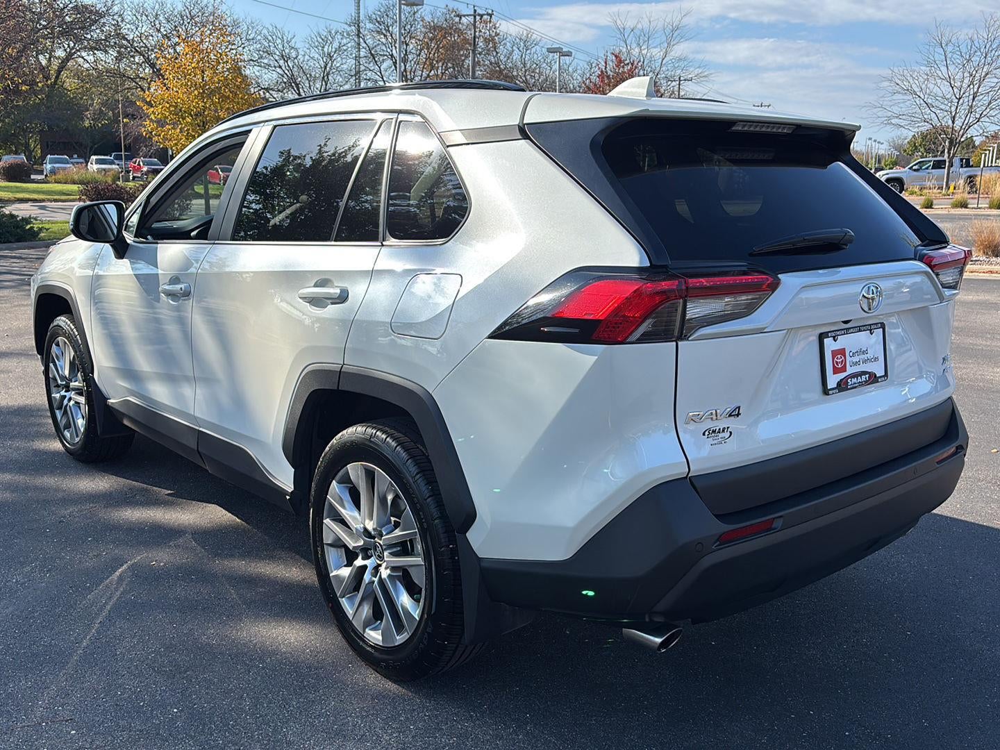 2022 Toyota RAV4 XLE Premium