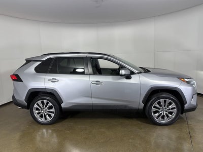 2022 Toyota RAV4 XLE Premium