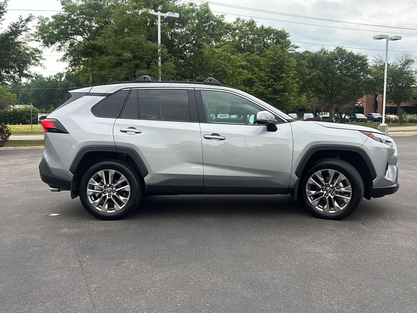 2024 Toyota RAV4 XLE Premium