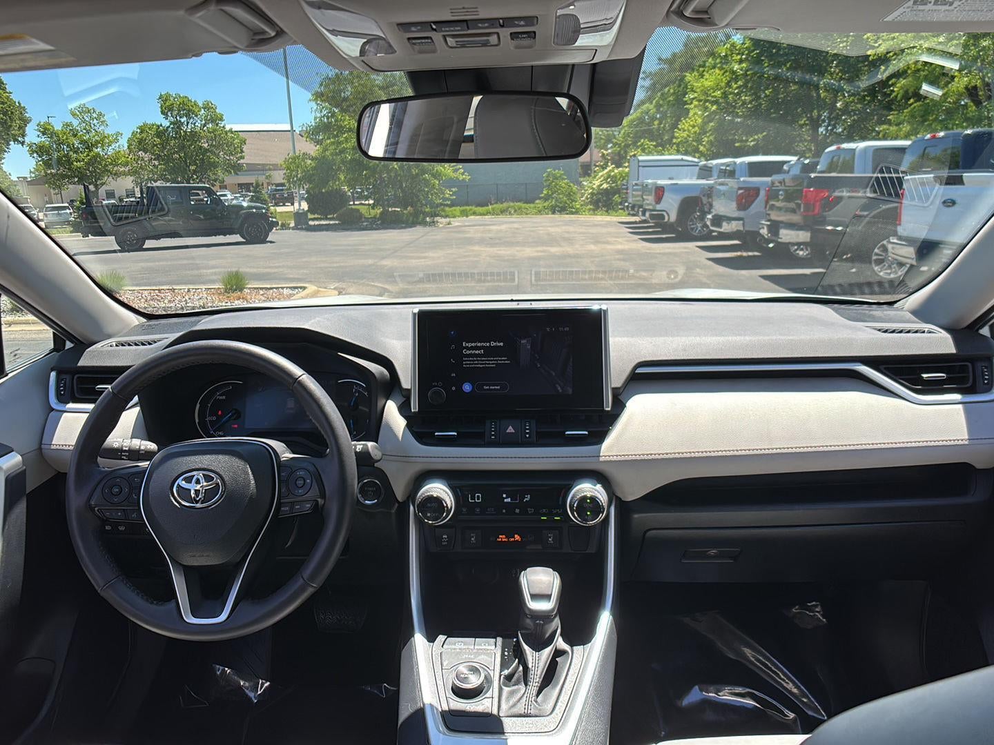 2025 Toyota RAV4 XLEPREM