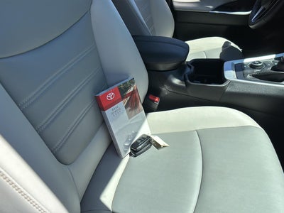 2025 Toyota RAV4 XLEPREM