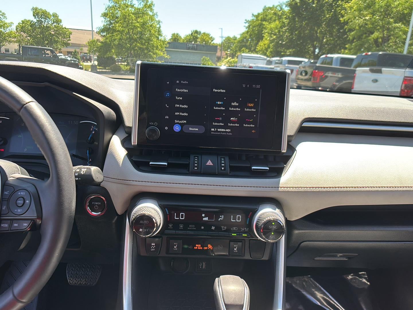 2025 Toyota RAV4 Hybrid XLE Premium