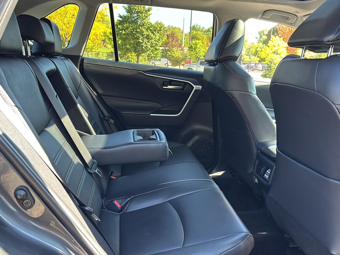 2024 Toyota Rav4 Hybrid XLE Premium