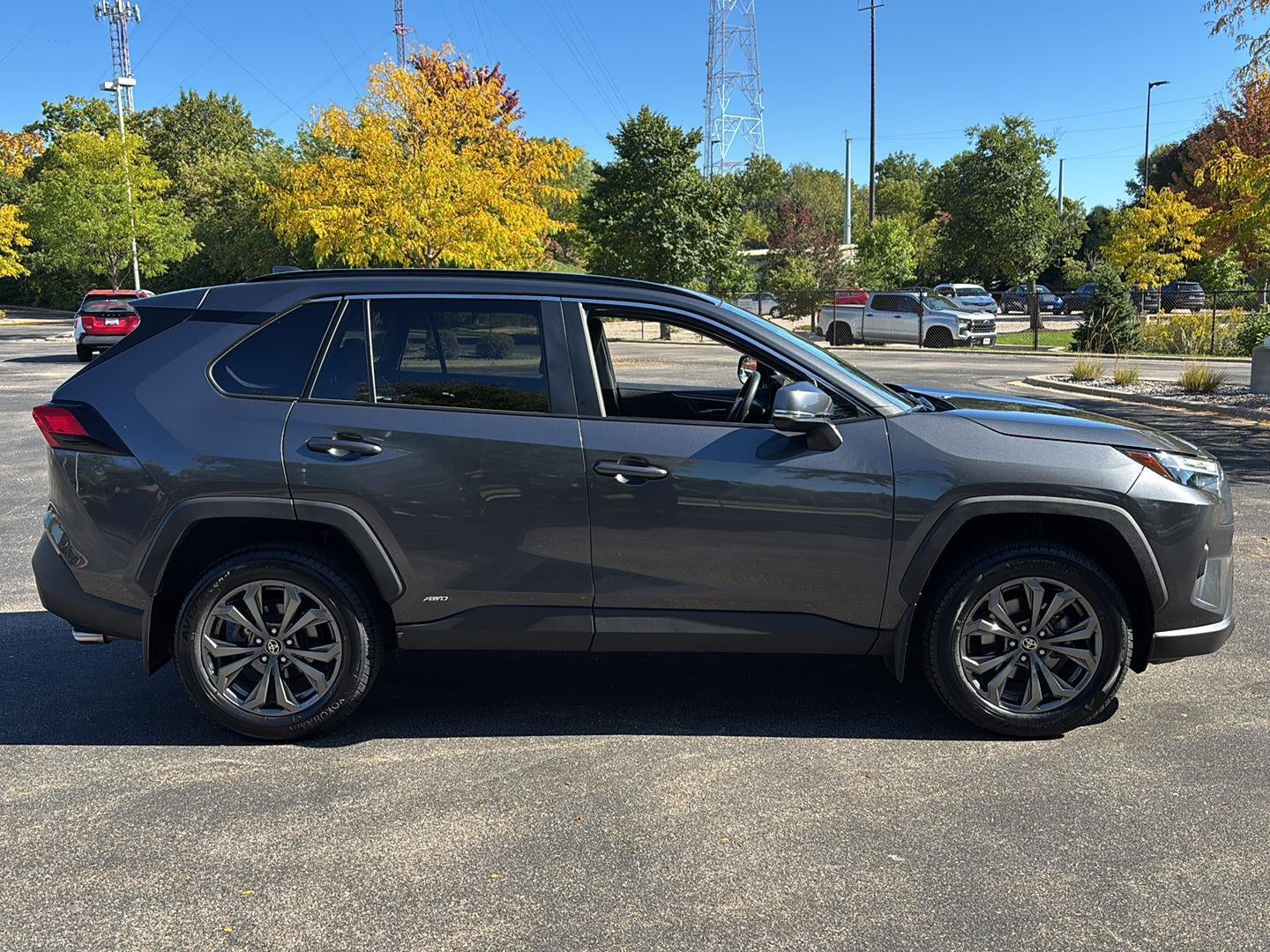 2024 Toyota Rav4 Hybrid XLE Premium