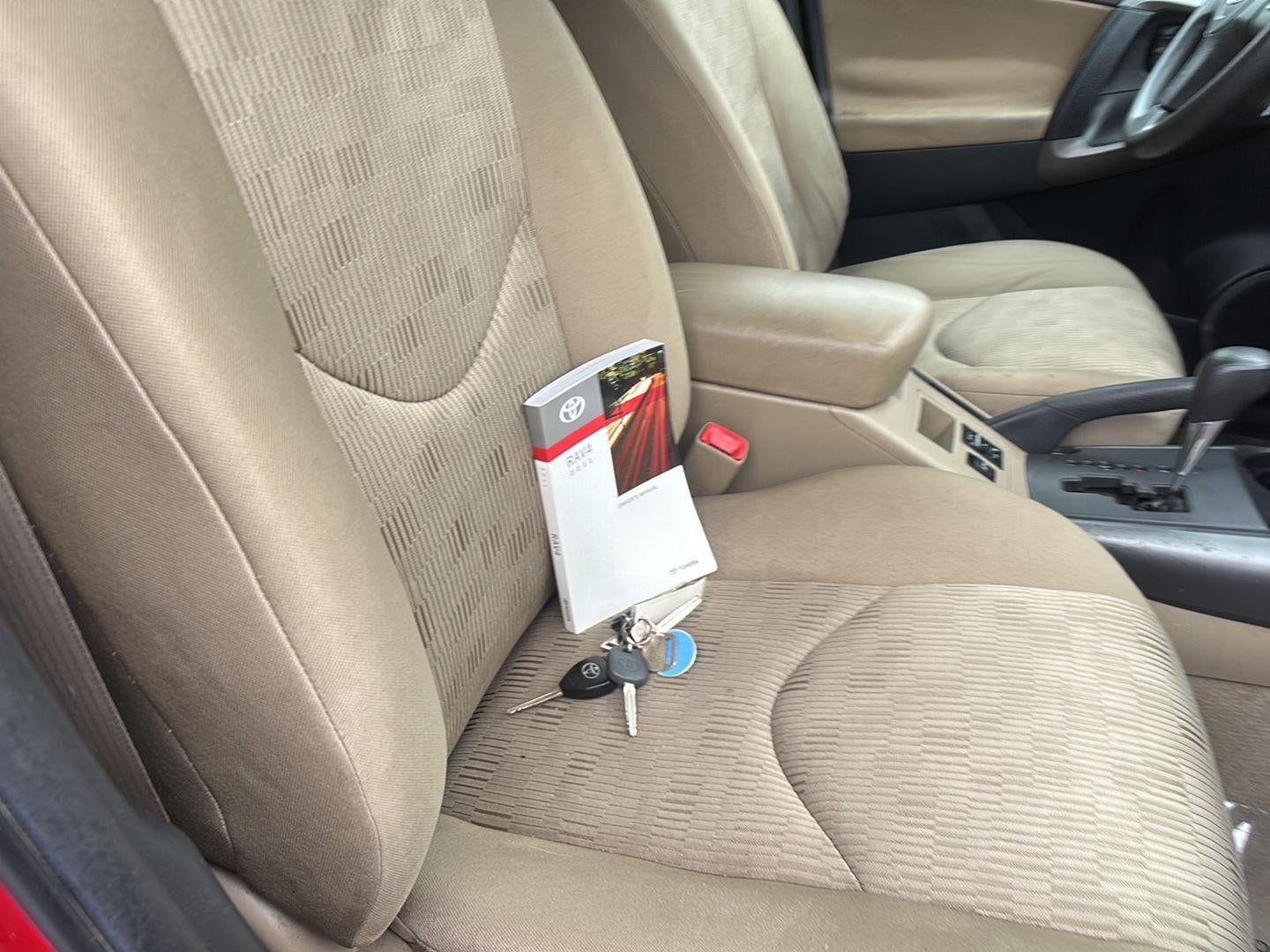 2011 Toyota RAV4 4WD 4dr 4-cyl 4-Spd AT (Natl)