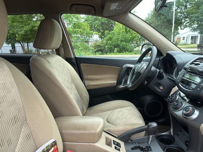 2011 Toyota RAV4 4WD 4dr 4-cyl 4-Spd AT (Natl)