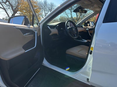 2020 Toyota RAV4 Hybrid Limited