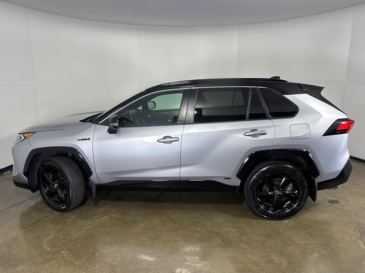 2020 Toyota RAV4 Hybrid XSE