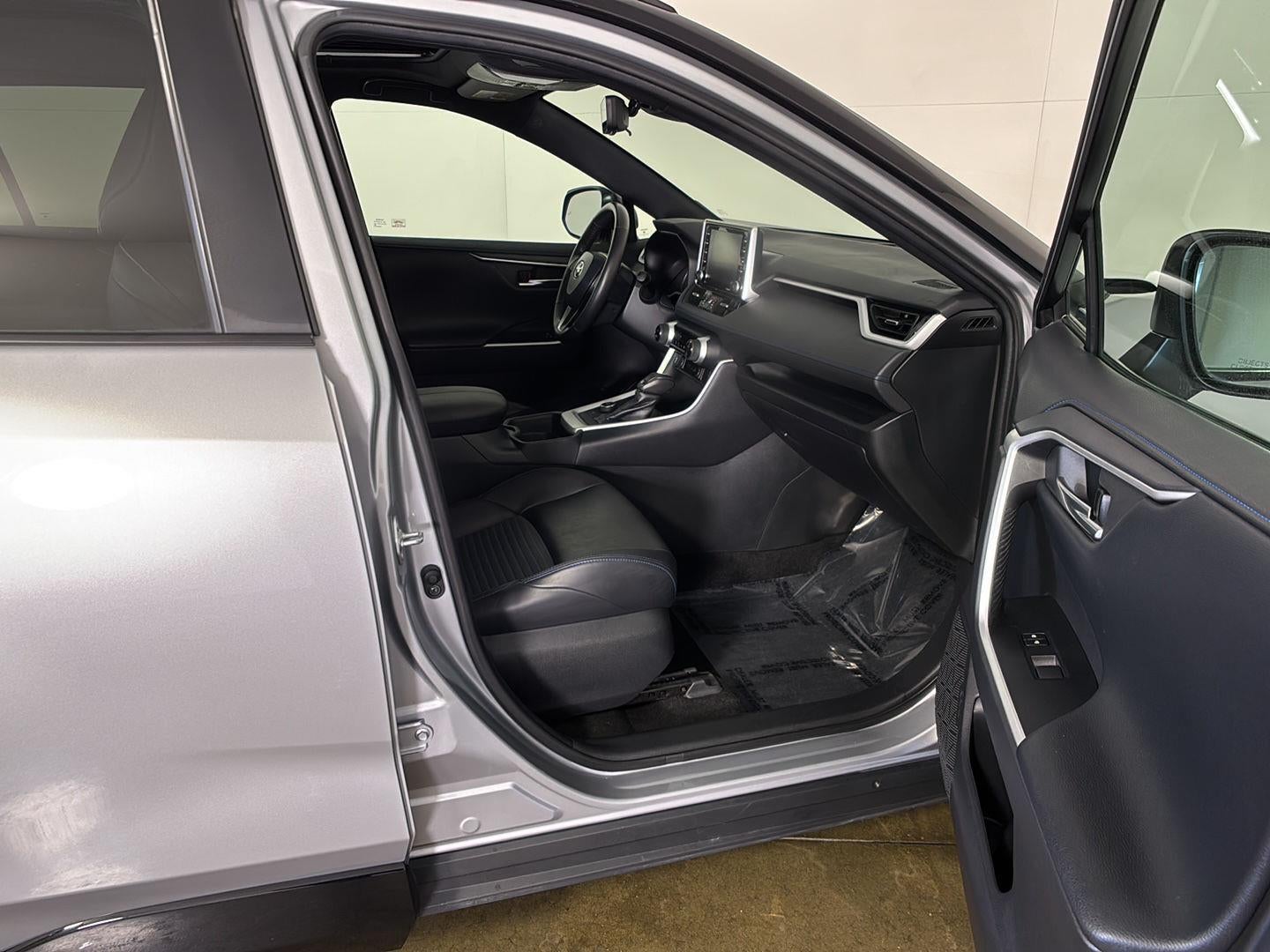 2020 Toyota RAV4 Hybrid XSE