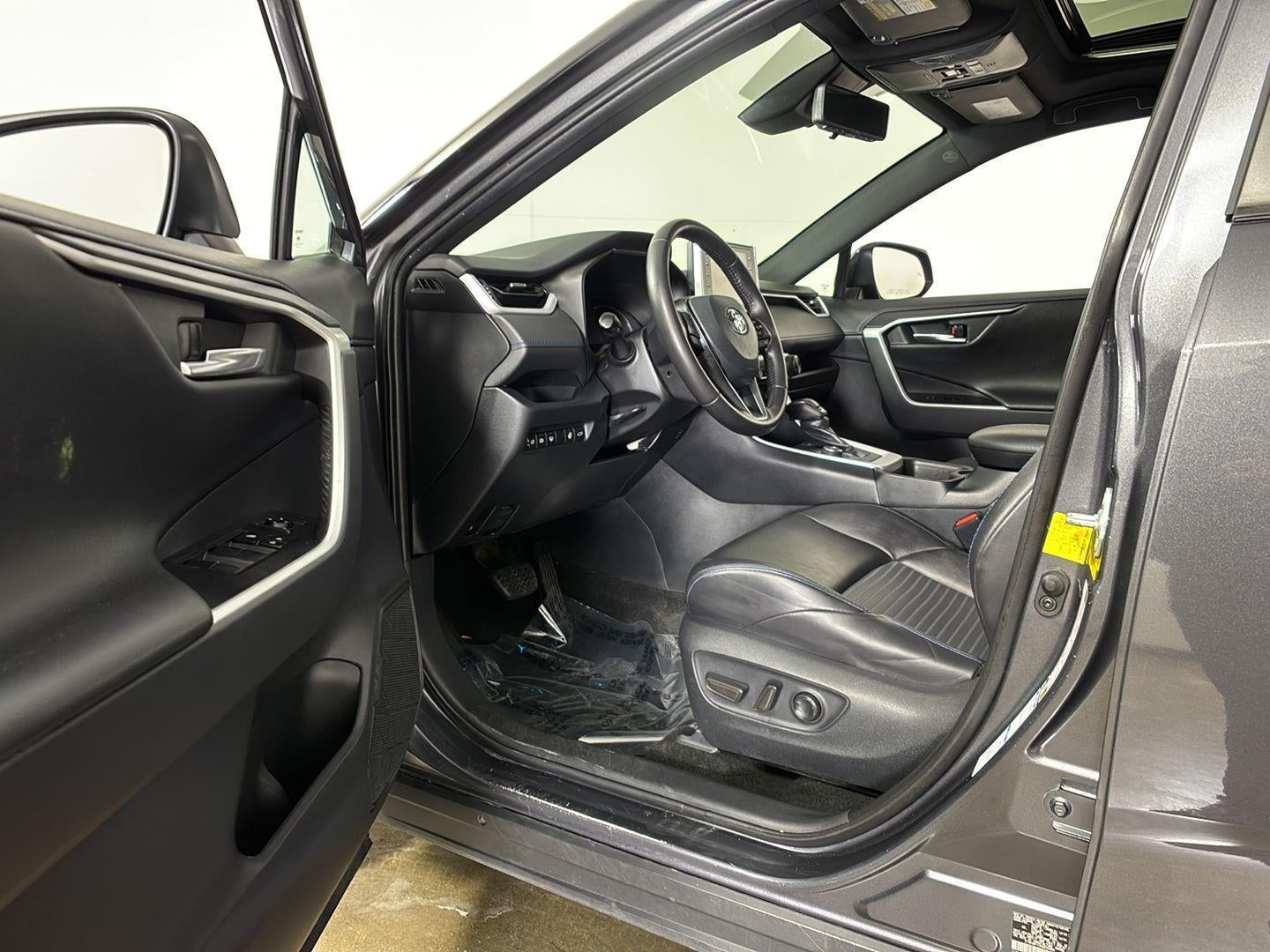 2019 Toyota RAV4 Hybrid XSE