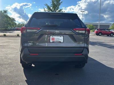 2020 Toyota RAV4 LE