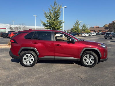 2022 Toyota RAV4 LE