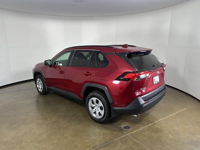 2020 Toyota RAV4 LE