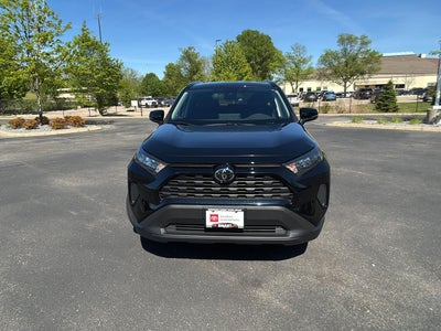 2020 Toyota RAV4 LE