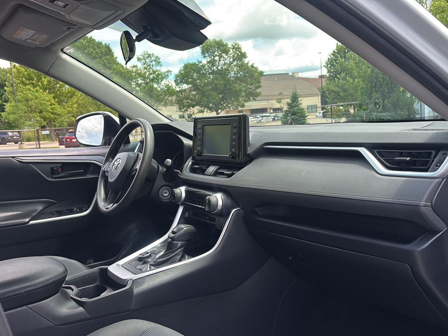 2019 Toyota RAV4 Hybrid LE
