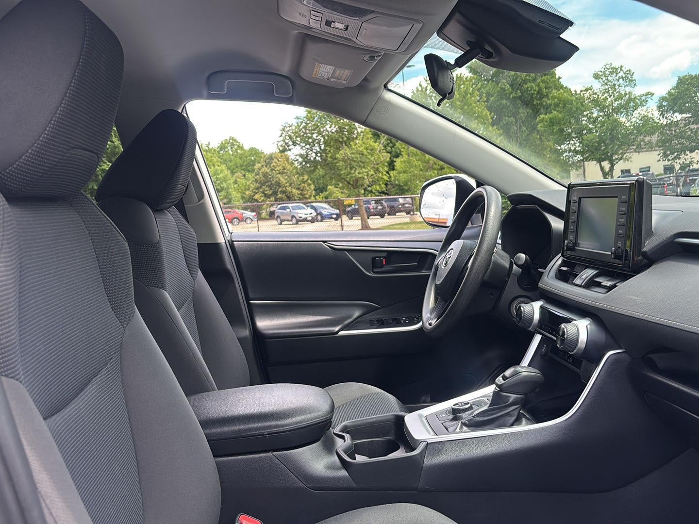 2019 Toyota RAV4 Hybrid LE