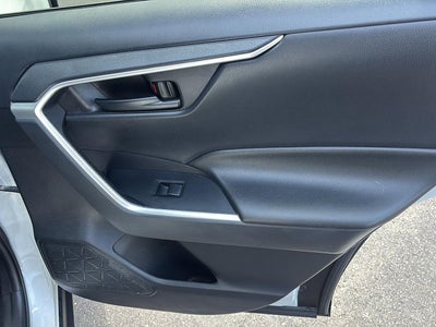 2019 Toyota RAV4 Hybrid LE