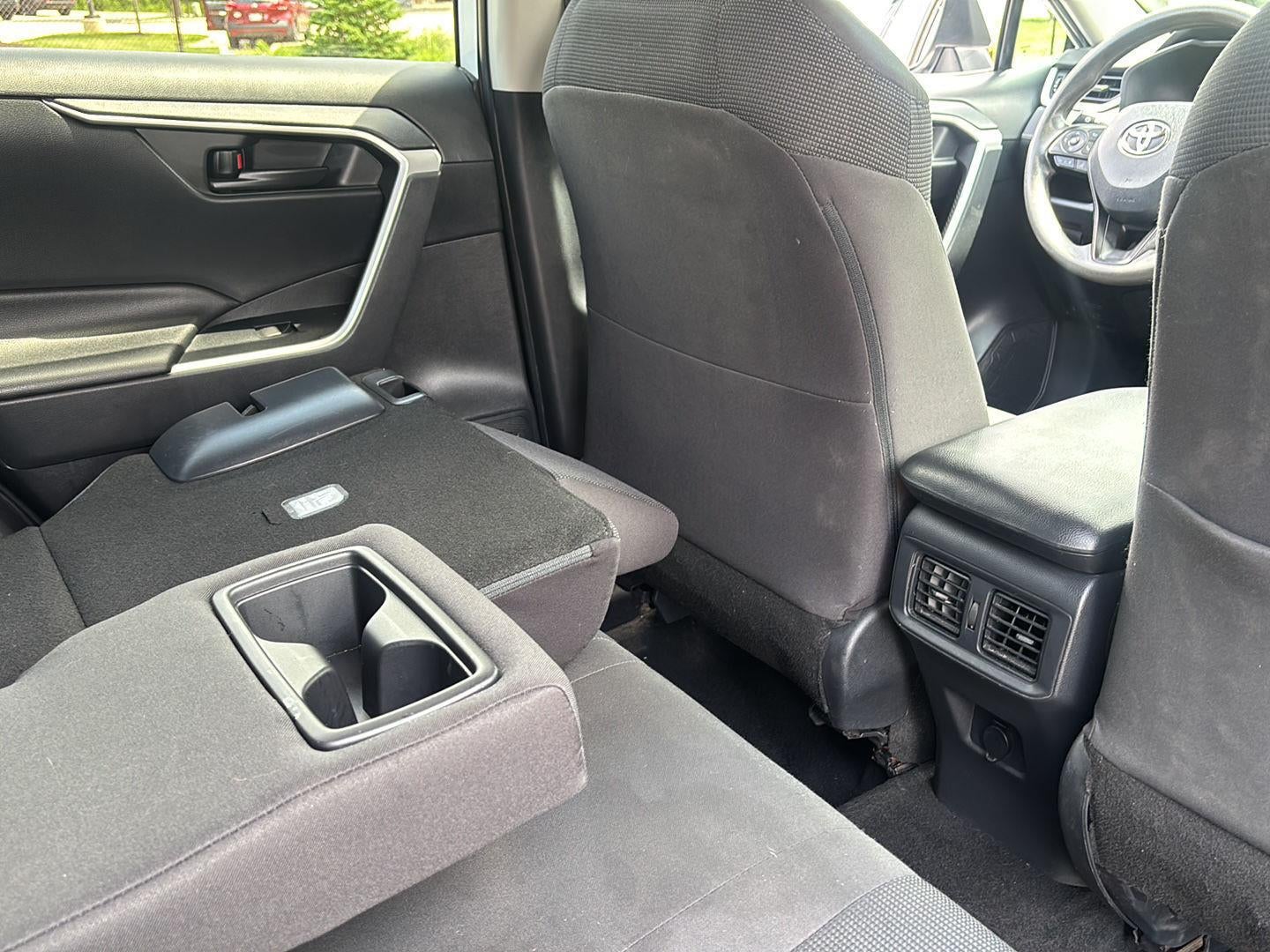 2019 Toyota RAV4 Hybrid LE