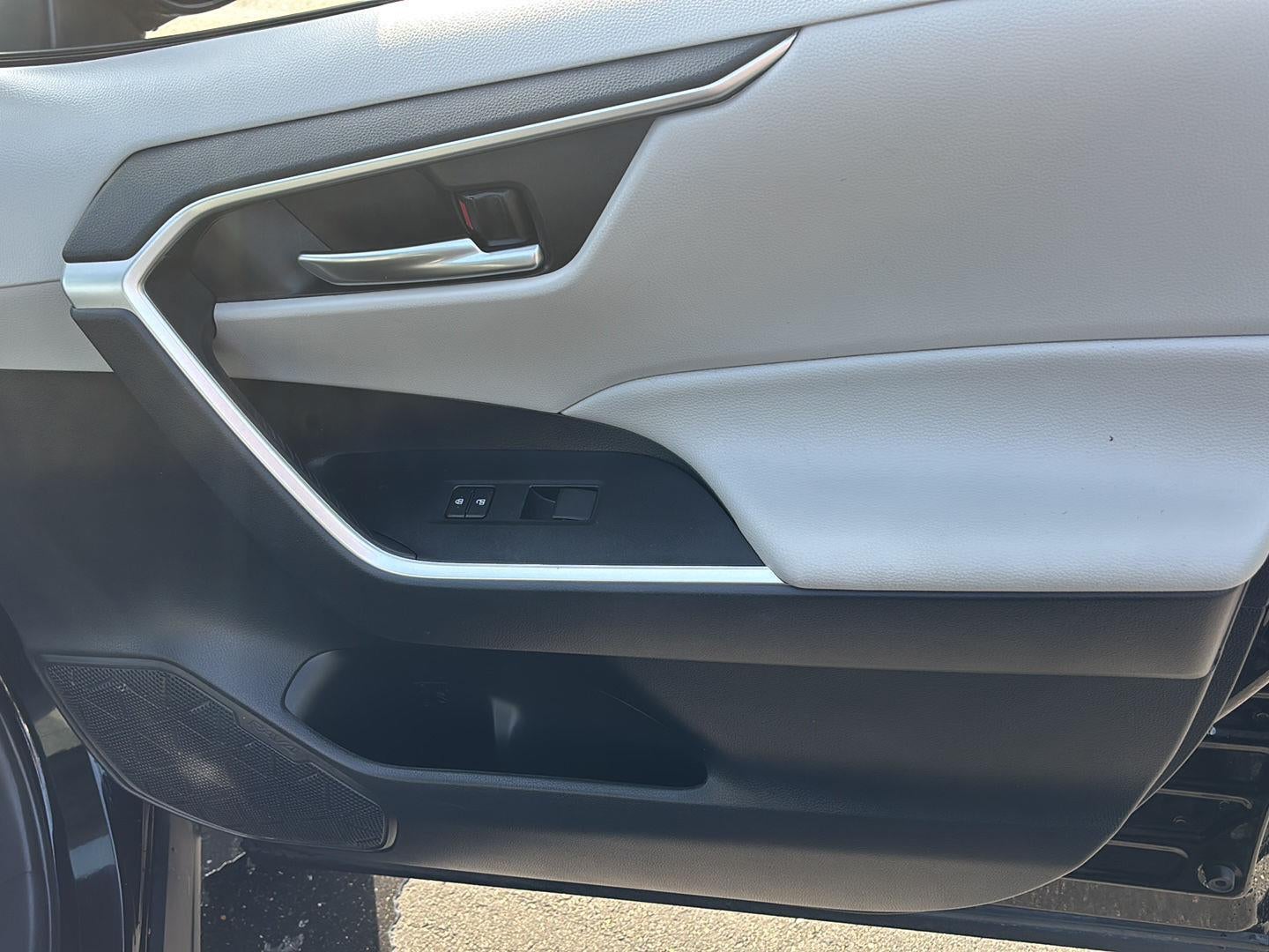 2021 Toyota RAV4 Base