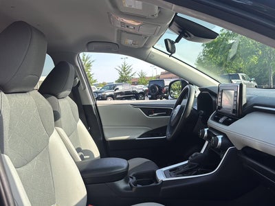 2021 Toyota RAV4 Base