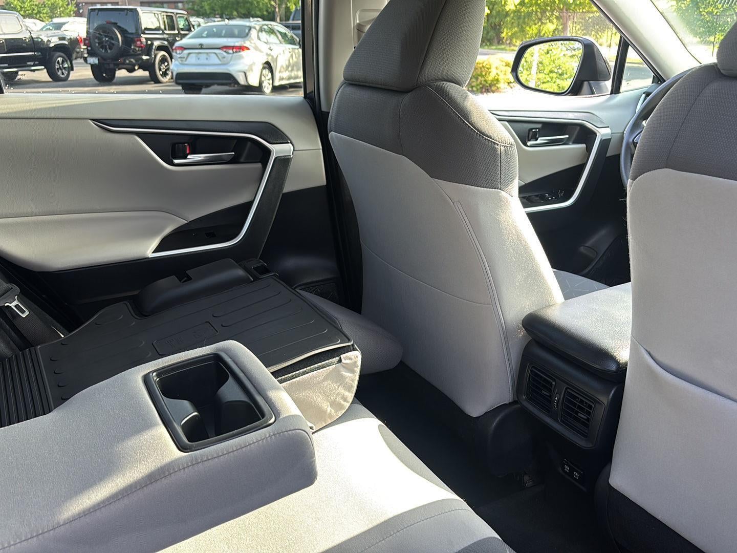 2021 Toyota RAV4 Base
