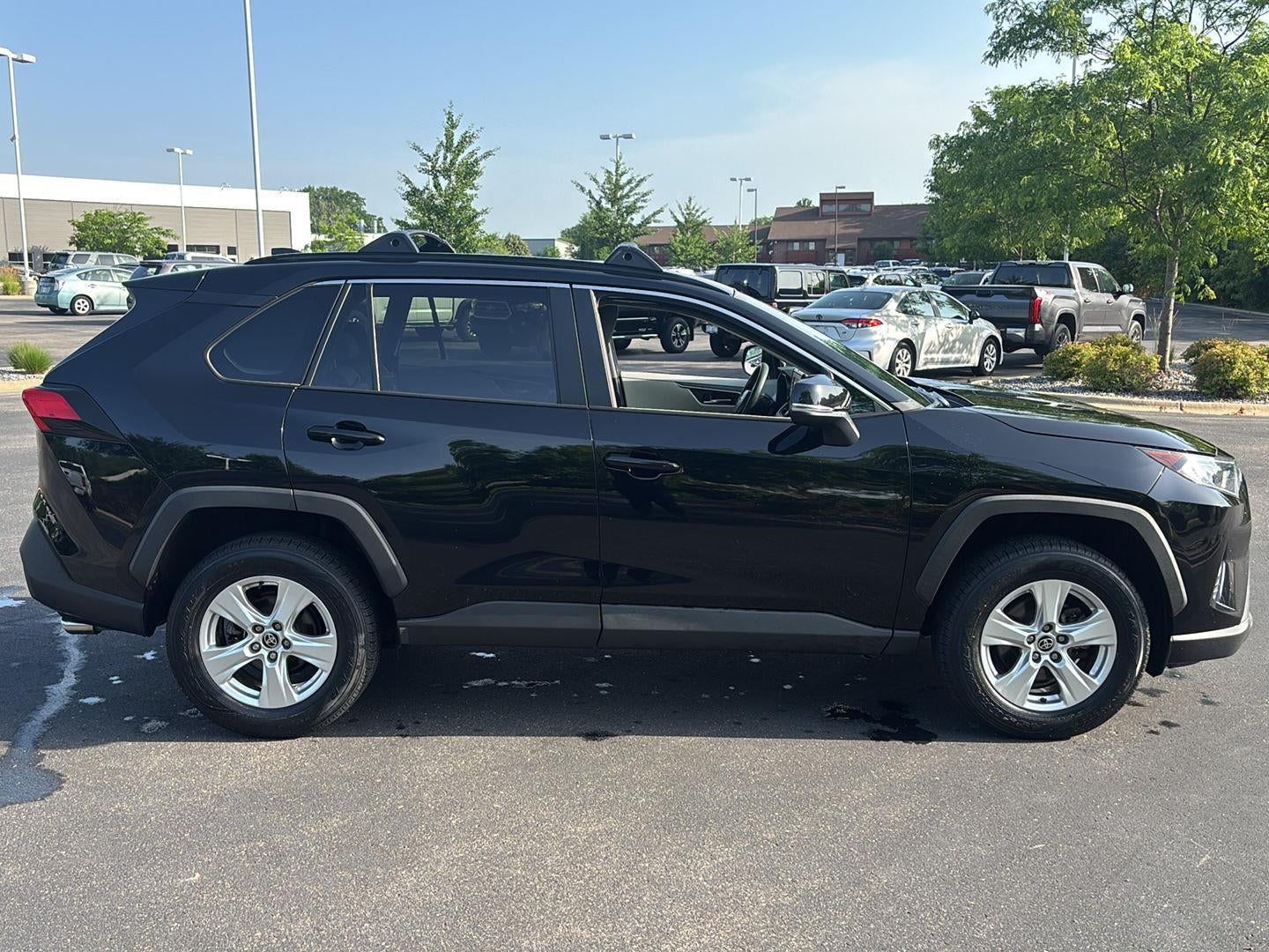 2021 Toyota RAV4 Base
