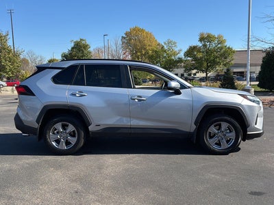 2024 Toyota RAV4 Hybrid XLE