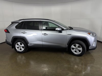 2020 Toyota RAV4 Hybrid XLE